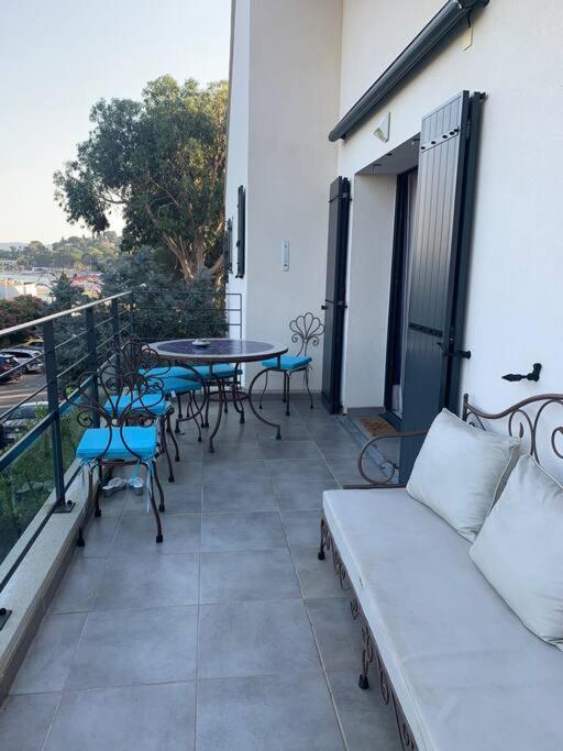 Duplex Vue Mer Plage De Saint-Clair Le Lavandou Luaran gambar