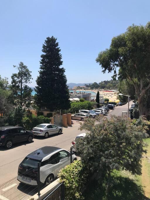 Duplex Vue Mer Plage De Saint-Clair Le Lavandou Luaran gambar