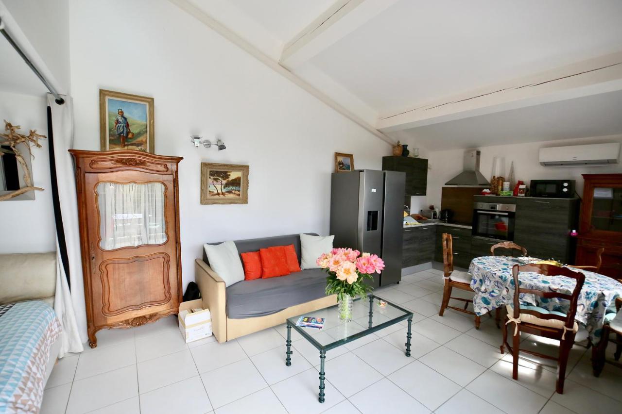 Duplex Vue Mer Plage De Saint-Clair Le Lavandou Luaran gambar