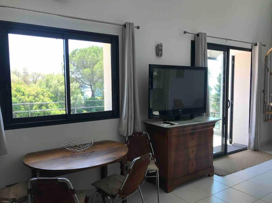 Duplex Vue Mer Plage De Saint-Clair Le Lavandou Luaran gambar